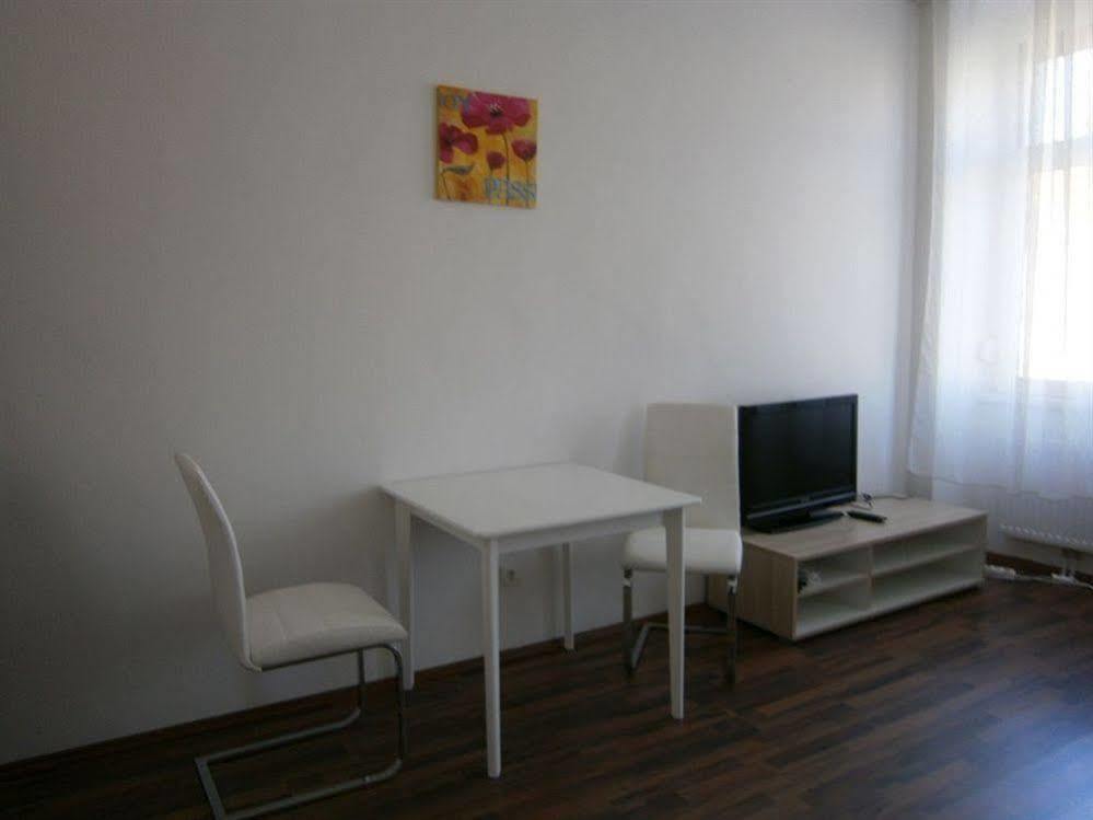 Apartment Troststrasse Viena Exterior foto